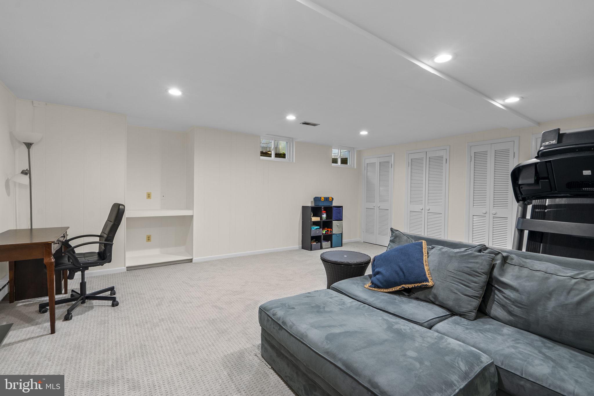 9200 Watson Road Silver Spring, MD 20910 - Photo 32 of 35