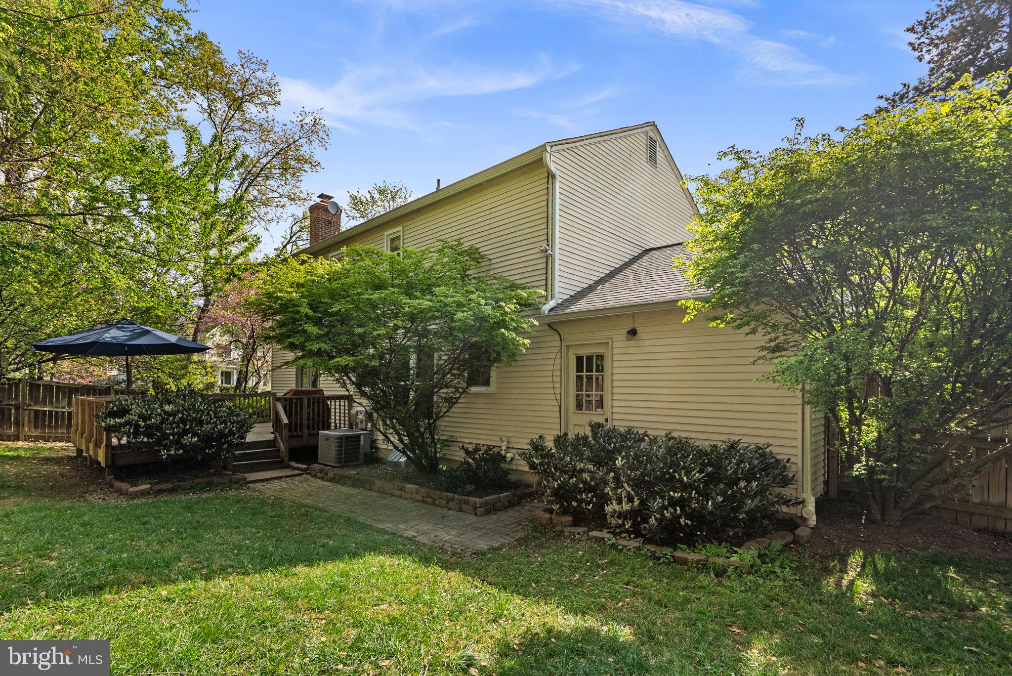 9200 Watson Road Silver Spring, MD 20910 - Photo 5 of 35