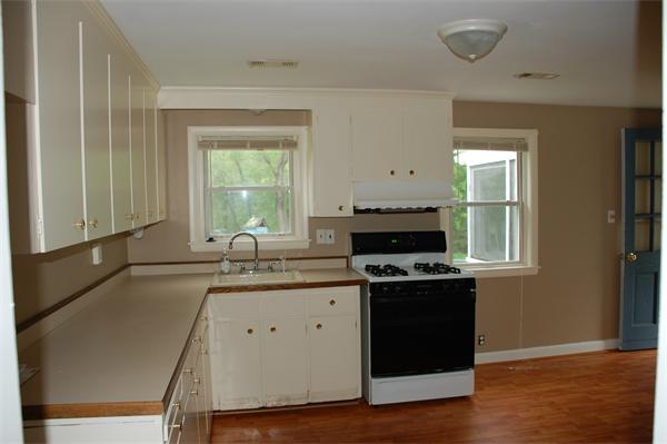 80 Altoona Road Dedham, MA 02026 - Photo 3 of 8 Gallery Image 3