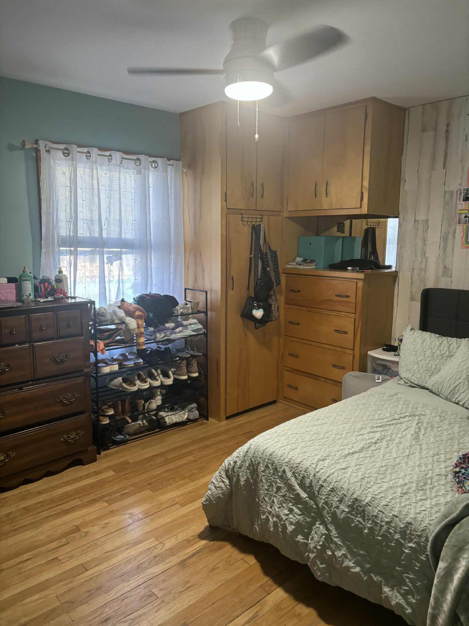 287 West Butler Street Bad Axe, MI 48413 - Photo 12 of 24 2nd of 4 bedrooms