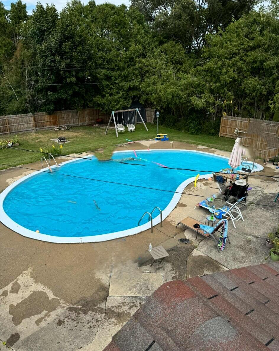 287 West Butler Street Bad Axe, MI 48413 - Photo 20 of 24 pool and back yard