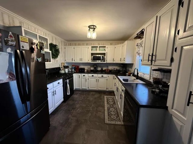 $199,000 | 287 West Butler Street, Bad Axe, MI 48413