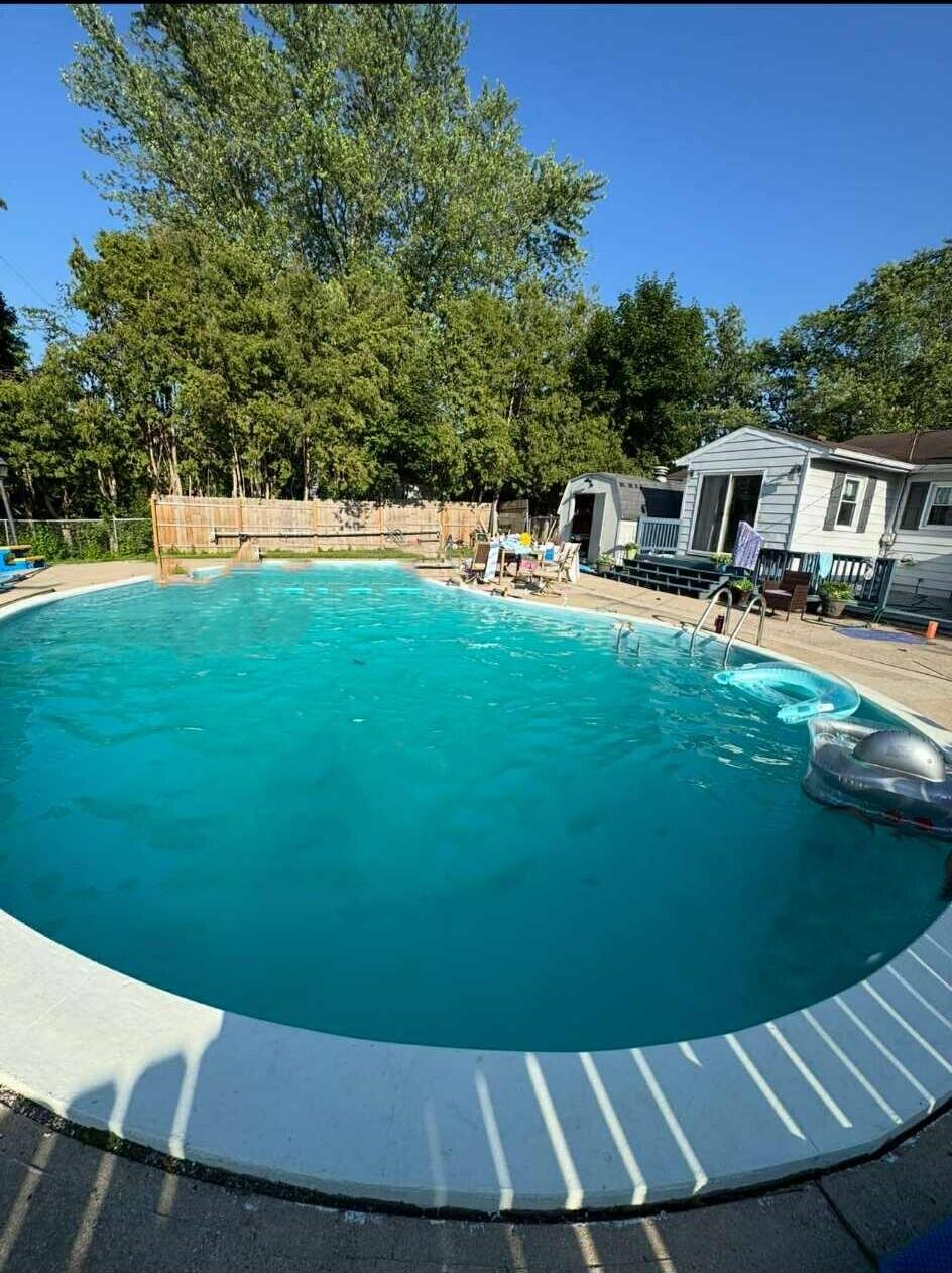 287 West Butler Street Bad Axe, MI 48413 - Photo 21 of 24 pool