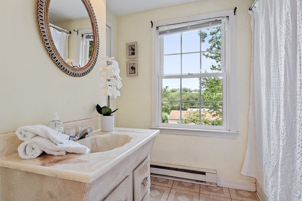 26 Dean Street Hudson, MA 01749 - Photo 26 of 40