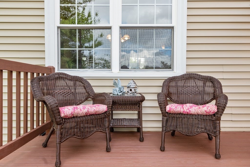 26 Dean Street Hudson, MA 01749 - Photo 33 of 40