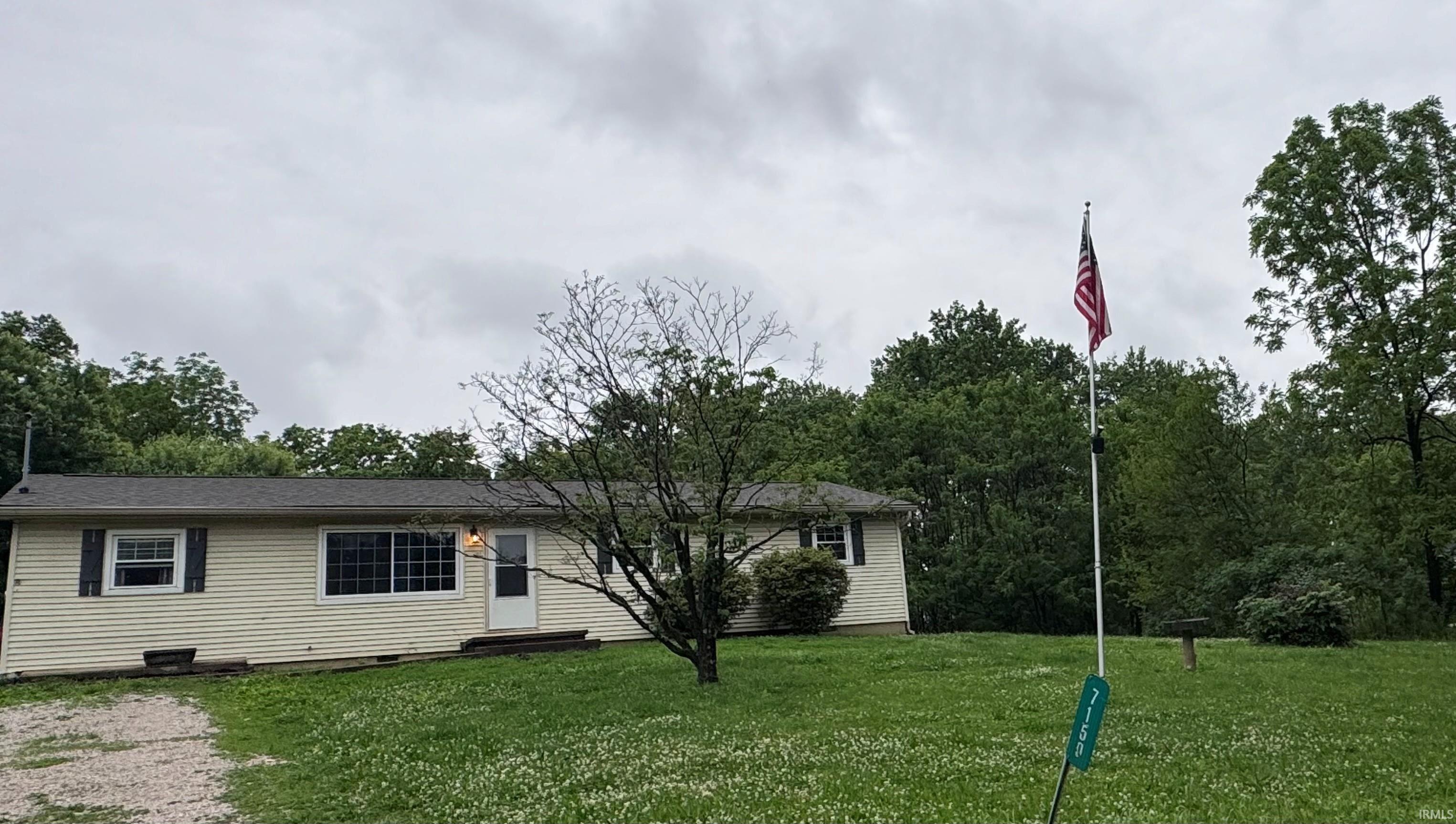 7150 South Strain Ridge Road Bloomington, IN 47401 - Photo 6 of 27