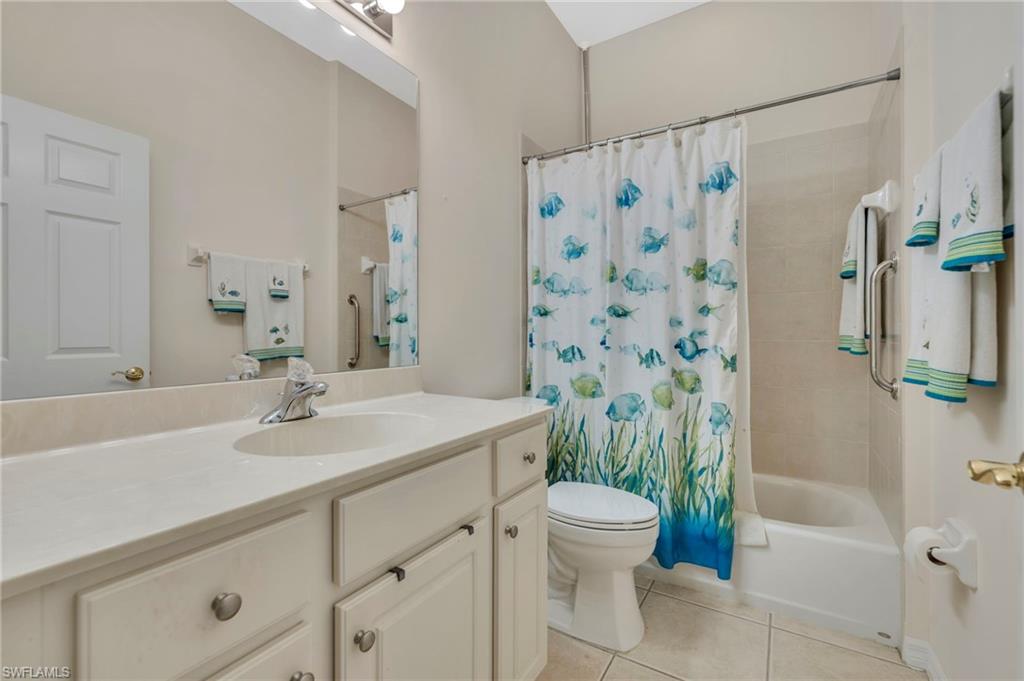6713 Calumet Drive, Unit 81 Naples, FL 34113 - Photo 14 of 17 Guest Bath
