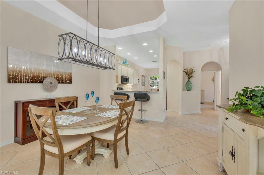 6713 Calumet Drive, Unit 81 Naples, FL 34113 - Photo 8 of 17 Dining Room