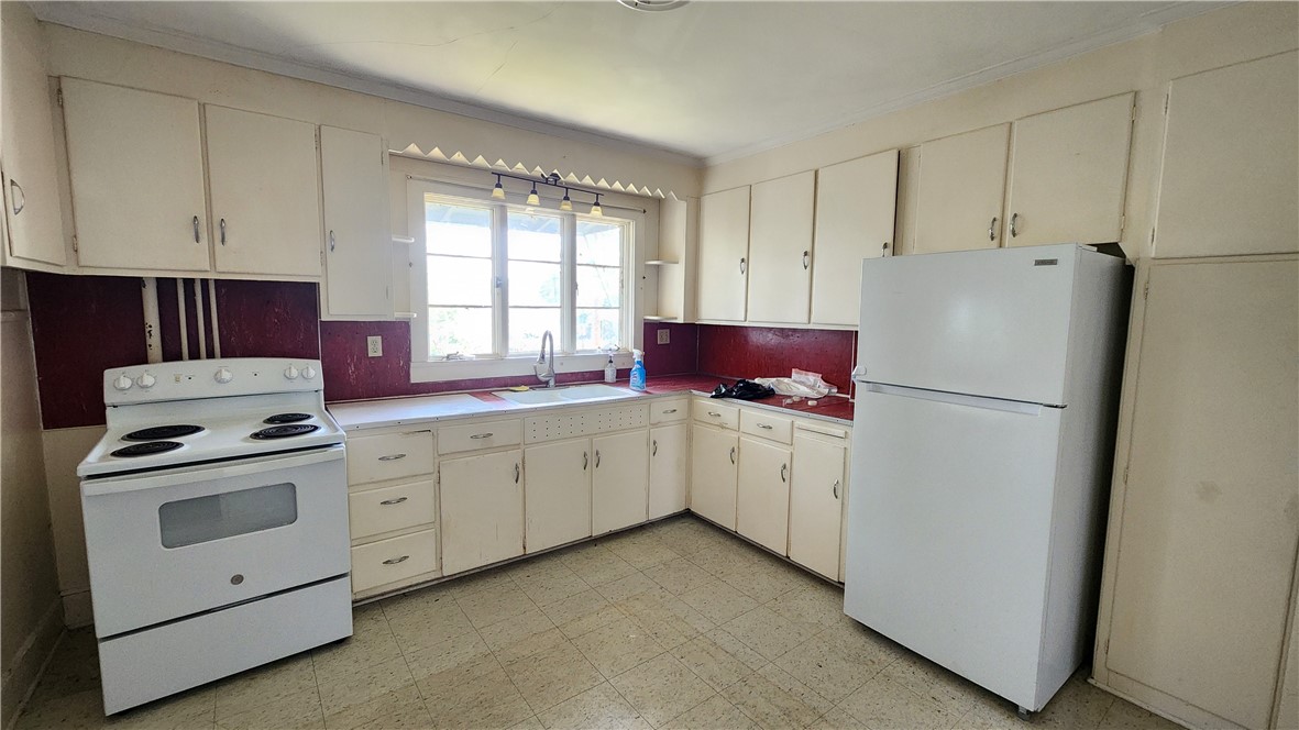 401 Lower Pace Road Corning, NY 14830 - Photo 7 of 18 Apt 1- Kitchen