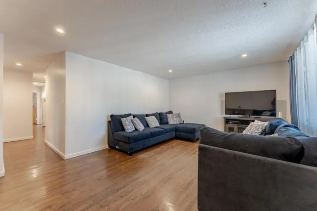 $998,888 | 434 Mignot Lane, San Jose, CA 95111