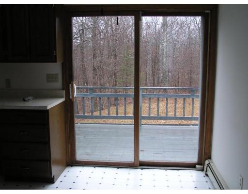 133 Douglas Road Webster, MA 01570 - Photo 6 of 10 Gallery Image 6