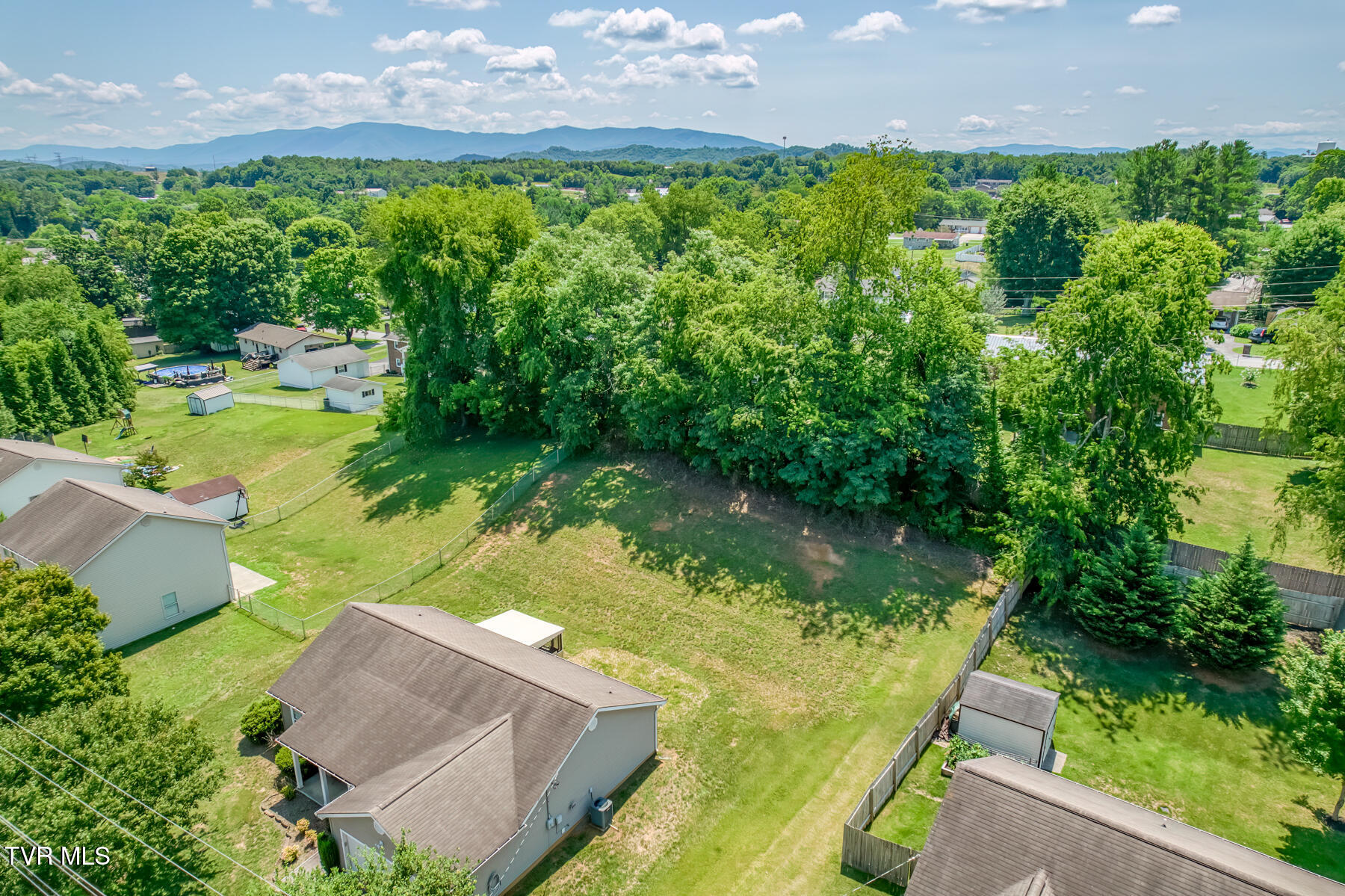 394 Kings Road Piney Flats, TN 37686 - Photo 46 of 51 394 Kings Rd-47