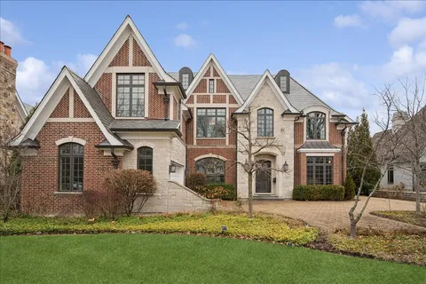 $3,295,000 | 1020 Bluff Road, Glencoe, IL 60022
