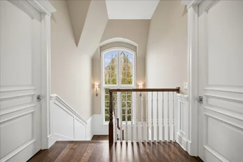 $3,295,000 | 1020 Bluff Road, Glencoe, IL 60022