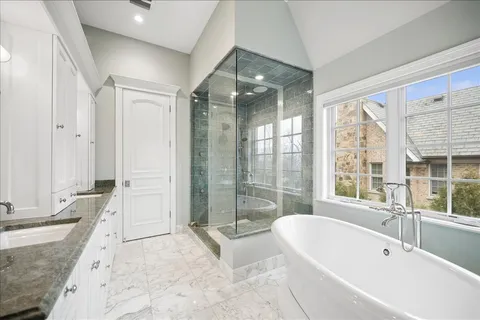 $3,295,000 | 1020 Bluff Road, Glencoe, IL 60022