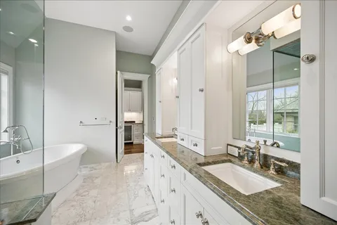 $3,295,000 | 1020 Bluff Road, Glencoe, IL 60022