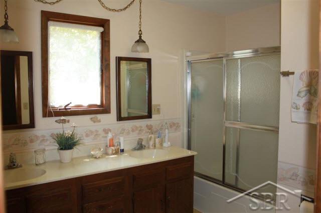 10864 Carr Road St. Charles, MI 48655 - Photo 4 of 17 20036174-3.JPG