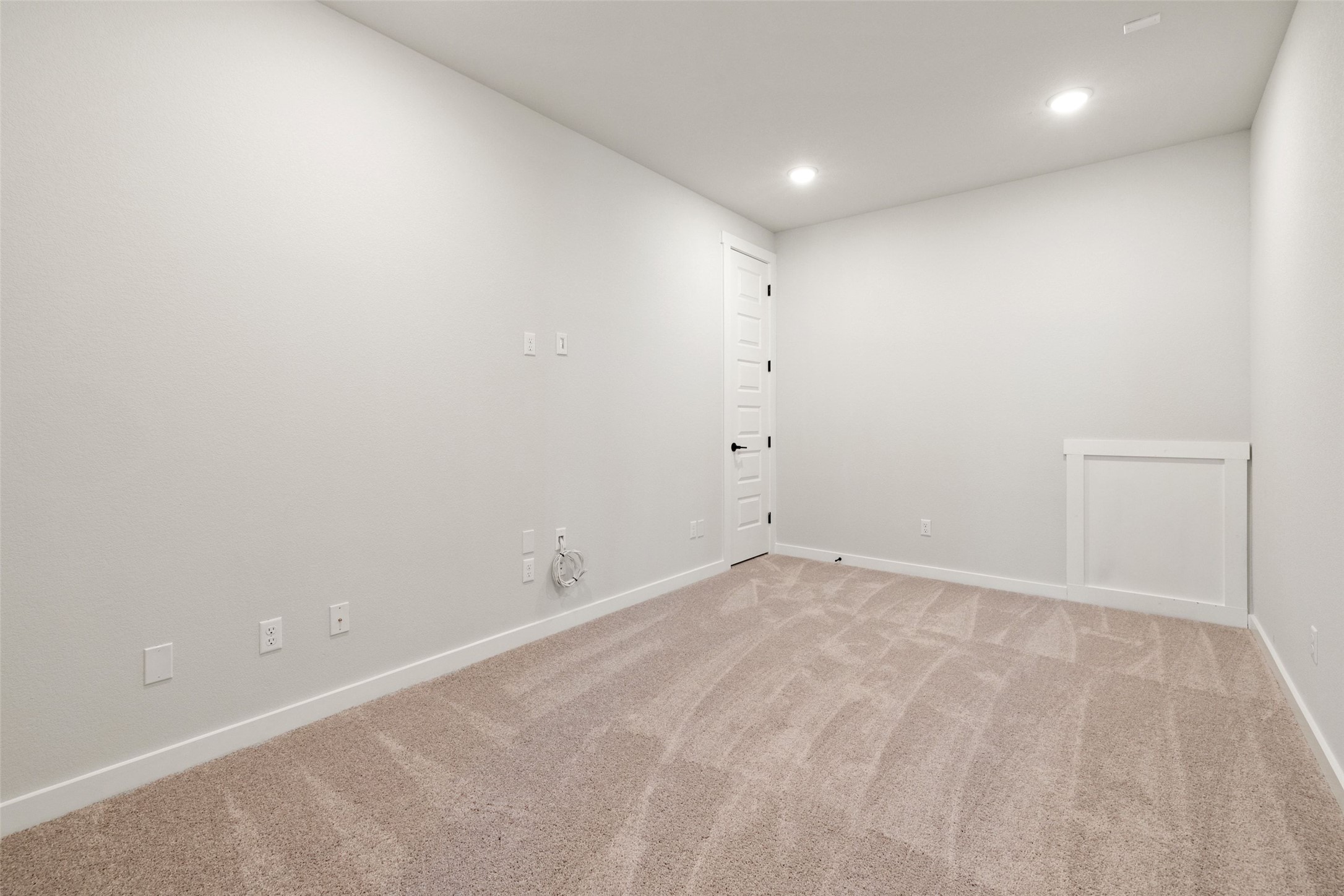 16309 Smithers Road Manor, TX 78653 - Photo 28 of 40 a view of room