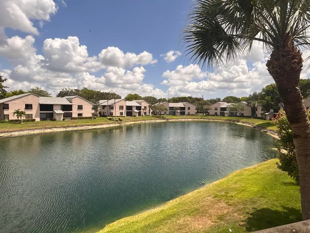 $2,600 | 3400 Northwest 47th Avenue, Unit 3161, Coconut Creek, FL 33063
