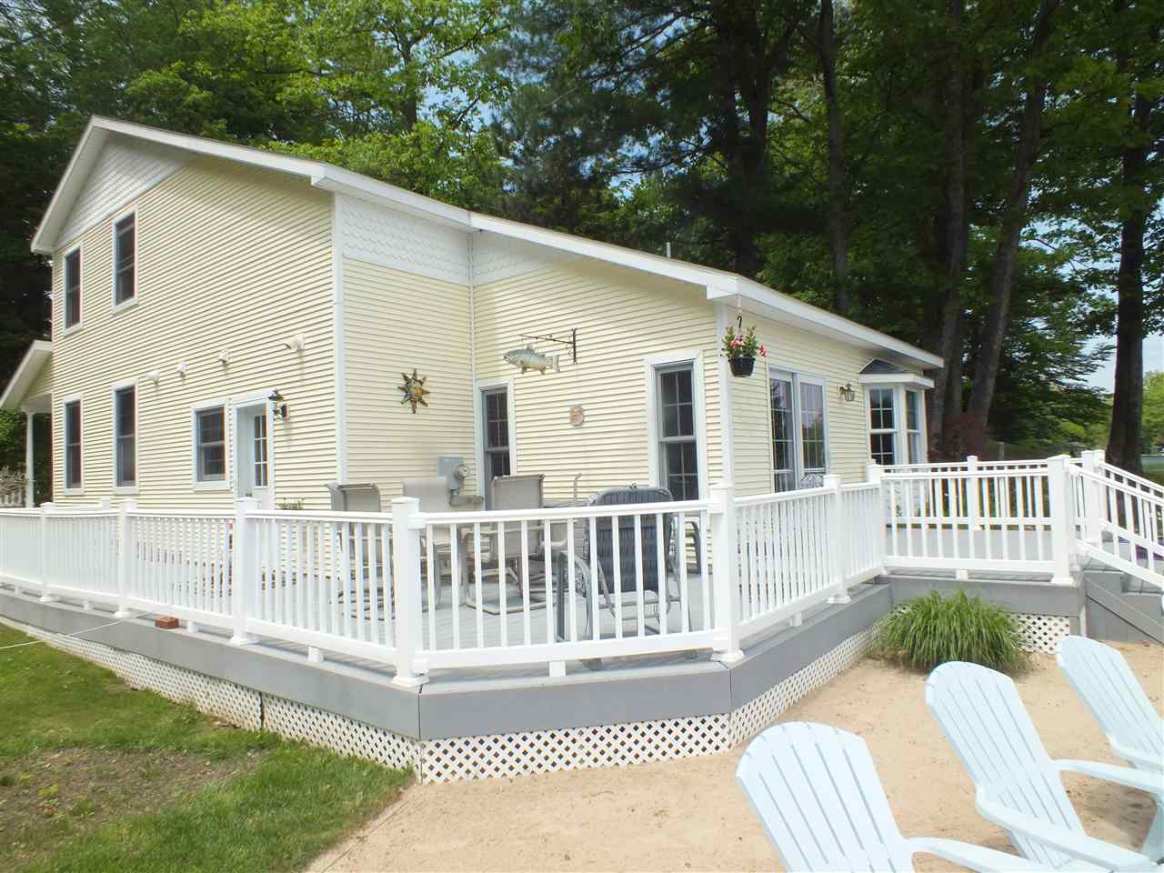 154 Highview Road Traverse City, MI 49696 - Photo 4 of 53 1801040-3.JPG