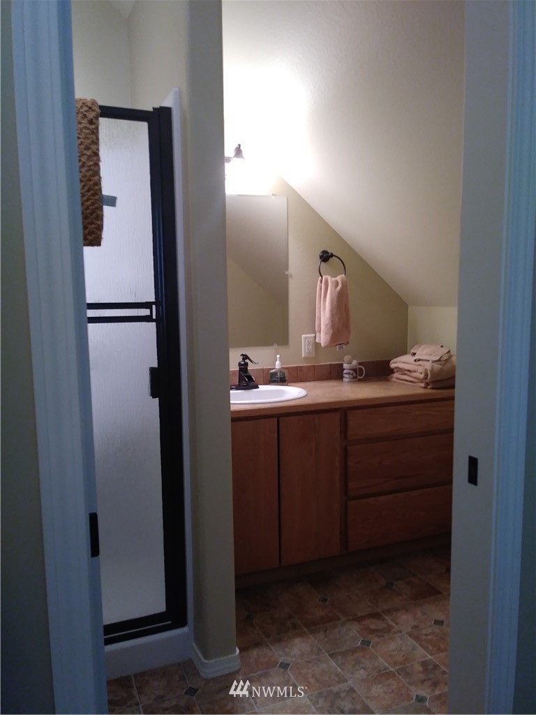19 Lone Spur Road Oroville, WA 98844 - Photo 14 of 20 Gallery Image 14