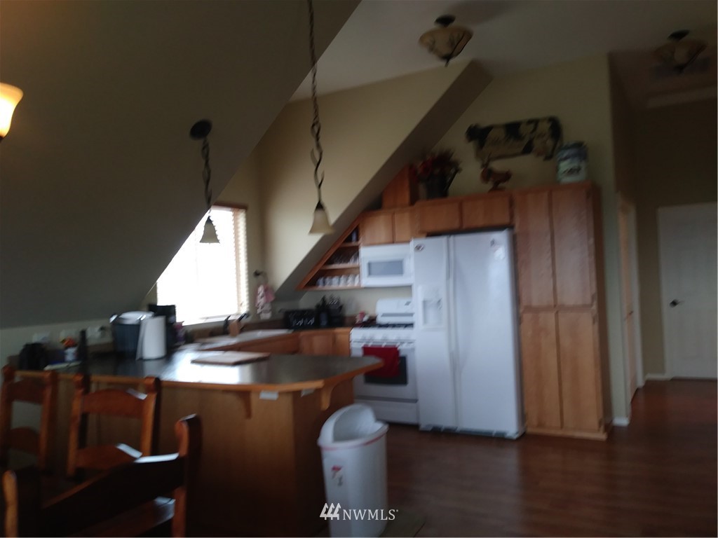 19 Lone Spur Road Oroville, WA 98844 - Photo 7 of 20 Gallery Image 7