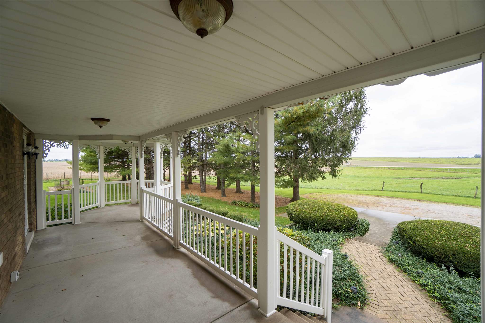 22657 Townline Road Tremont, IL 61568 - Photo 4 of 47