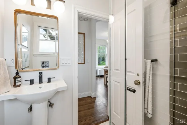 a view of a pathway of the house