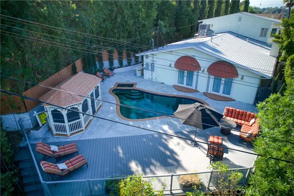 $7,750 | 7796 Skyhill Drive, Los Angeles, CA 90068