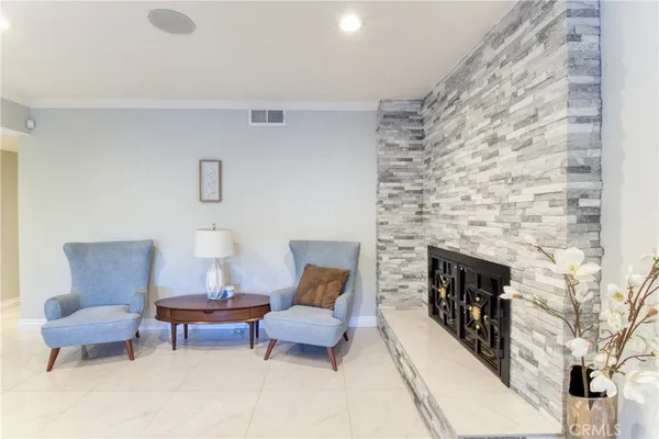 $7,750 | 7796 Skyhill Drive, Los Angeles, CA 90068