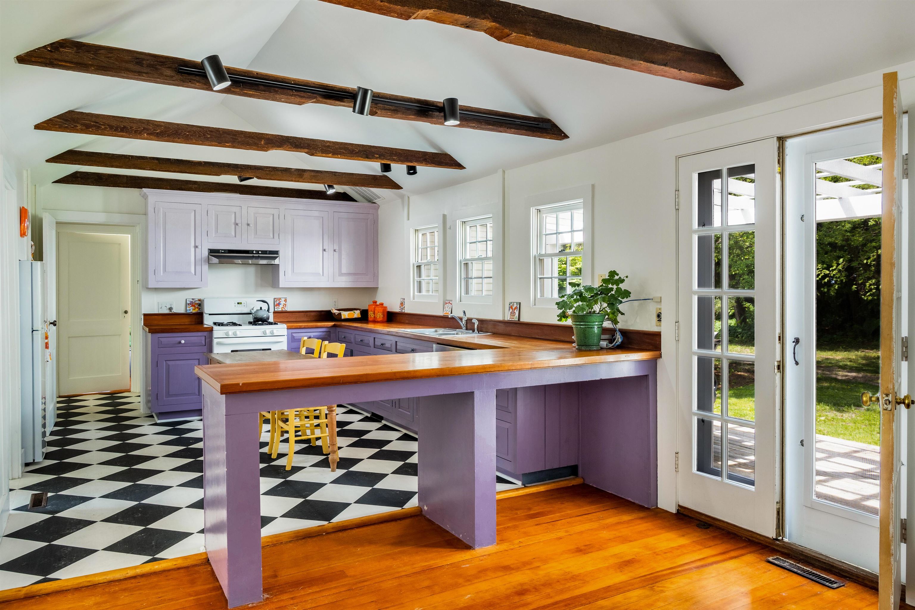 581 Whalley Road Charlotte, VT 05445 - Photo 27 of 37