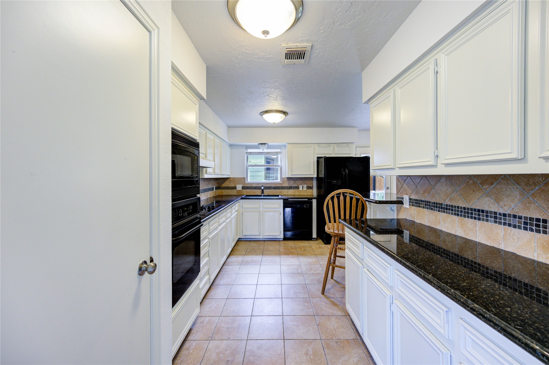 3639 Fir Forest Drive Spring, TX 77388 - Photo 20 of 44 Kitchen