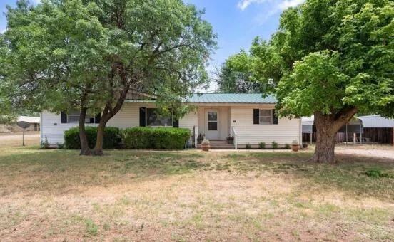 $155,000 | 801 4th Street, Smyer, TX 79367