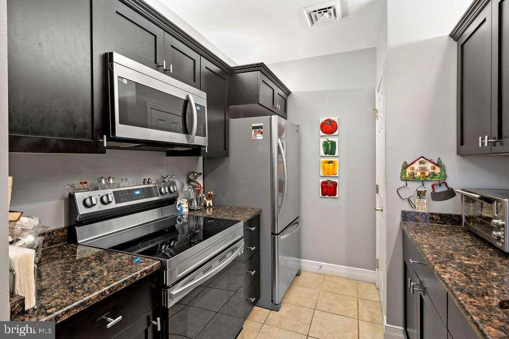 1600 Arch Street, Unit 1902 Philadelphia, PA 19103 - Photo 8 of 24