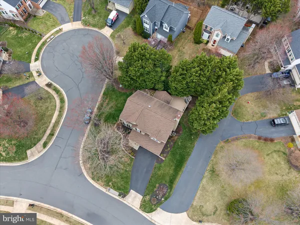 $1,175,000 | 20547 Birchfield Place, Sterling, VA 20165