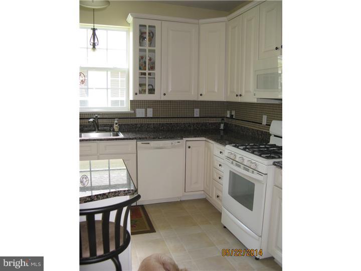 136 Somerfield Road Swedesboro, NJ 08085 - Photo 11 of 25 Kitchen