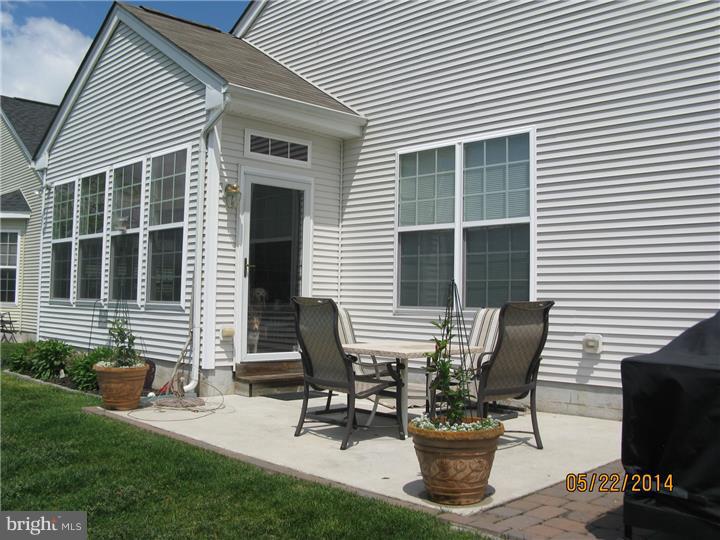 136 Somerfield Road Swedesboro, NJ 08085 - Photo 3 of 25 Exterior Back
