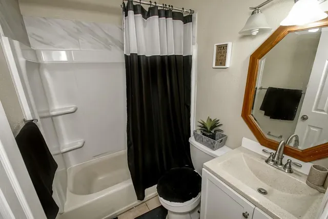 $193,000 | 3008 Mt Kennedy Drive, Marrero, LA 70072