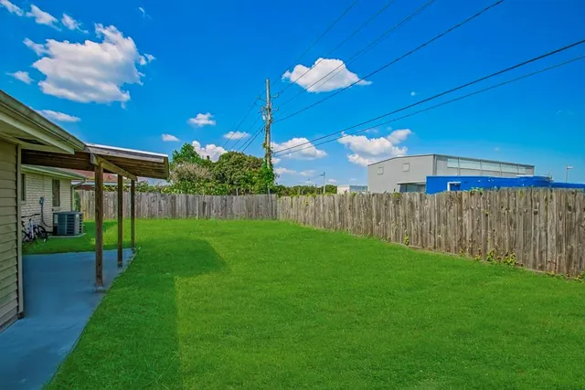 $193,000 | 3008 Mt Kennedy Drive, Marrero, LA 70072