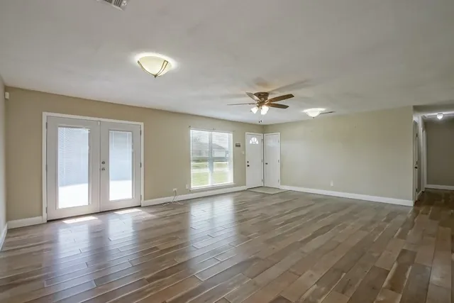 $193,000 | 3008 Mt Kennedy Drive, Marrero, LA 70072