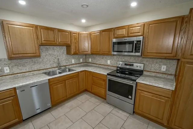 $193,000 | 3008 Mt Kennedy Drive, Marrero, LA 70072