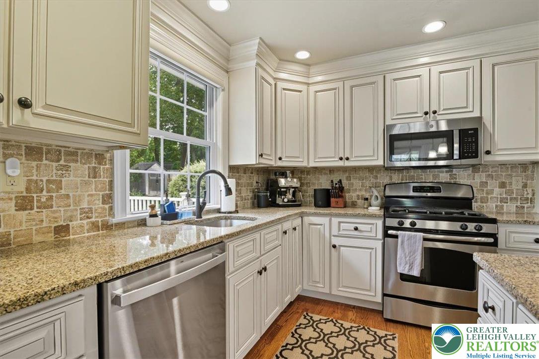 87 Sproul Road Malvern, PA 19355 - Photo 18 of 88