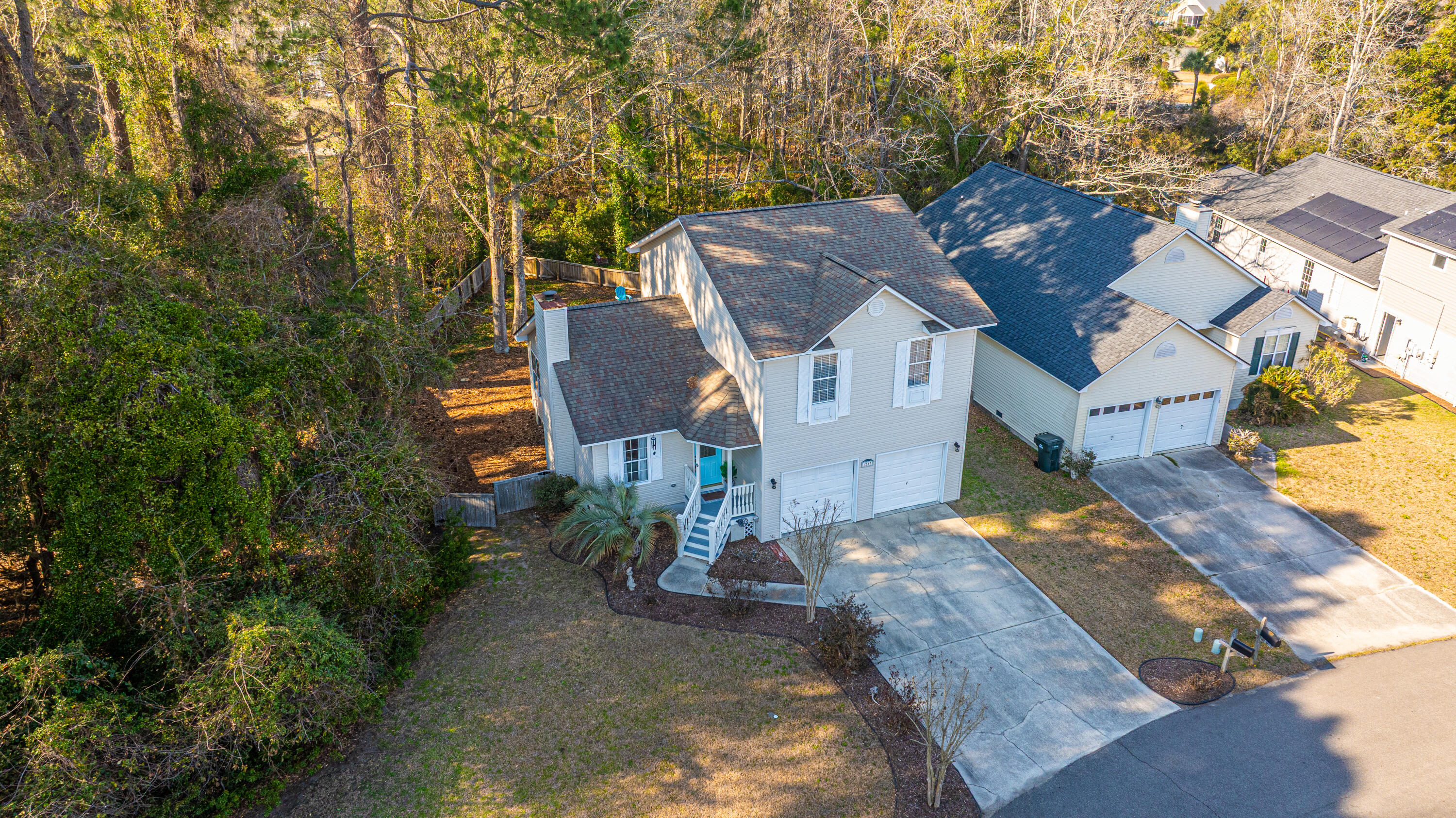 1253 Lakefront Drive Charleston, SC 29412 - Photo 29 of 47 1253LakefrontDr054