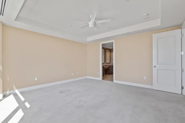 $6,000 | 2211 East Camelback Road, Unit 604, Phoenix, AZ 85016