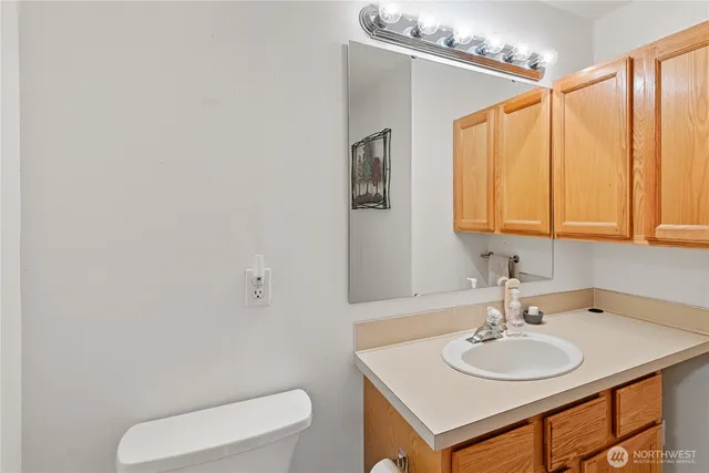 $399,000 | 820 North 8th Street, Unit A, Mount Vernon, WA 98273