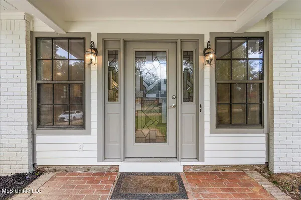 $389,000 | 313 Busick Well Road, Brandon, MS 39042