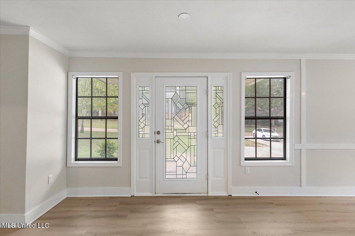 313 Busick Well Road Brandon, MS 39042 - Photo 4 of 55 05-3HTP7449