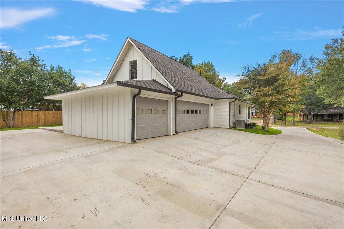 313 Busick Well Road Brandon, MS 39042 - Photo 47 of 55 47-3HTP7584