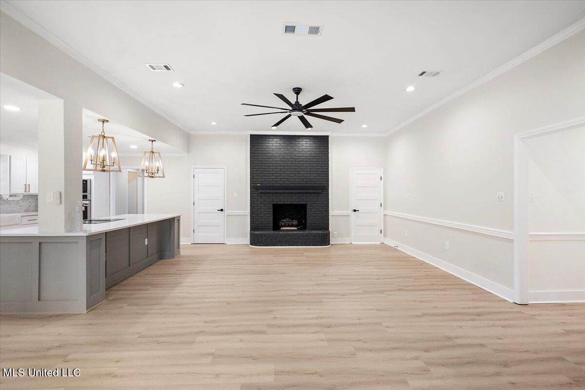 313 Busick Well Road Brandon, MS 39042 - Photo 5 of 55 Living Room