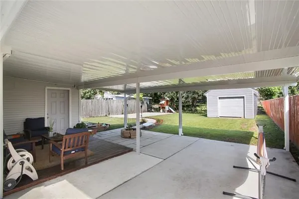 $2,250 | 61 Creagan Avenue, Gretna, LA 70053